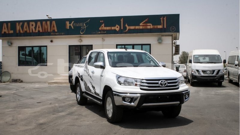 Big with watermark toyota hilux central import dubai 6353