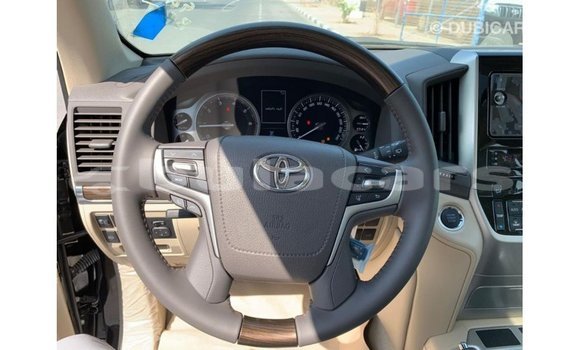 Buy Import Toyota Land Cruiser Black Car in Import - Dubai in Central Buy Import Toyota Land Cruiser Black Car in Import - Dubai in Central