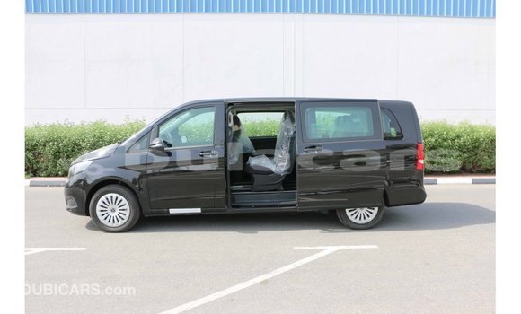 Acheter Import Voiture Mercedes-Benz 250 Noir à Import - Dubai, Central Acheter Import Voiture Mercedes-Benz 250 Noir à Import - Dubai, Central