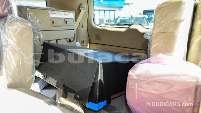 Big with watermark toyota land cruiser central import dubai 6373