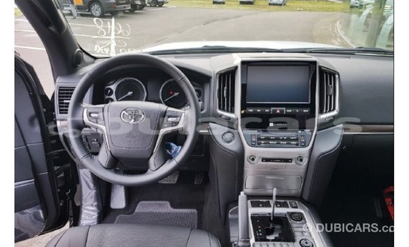 Buy Import Toyota Land Cruiser Black Car in Import - Dubai in Central Buy Import Toyota Land Cruiser Black Car in Import - Dubai in Central