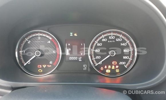 Acheter Import Voiture Mitsubishi L200 Blanc à Import - Dubai, Central Acheter Import Voiture Mitsubishi L200 Blanc à Import - Dubai, Central