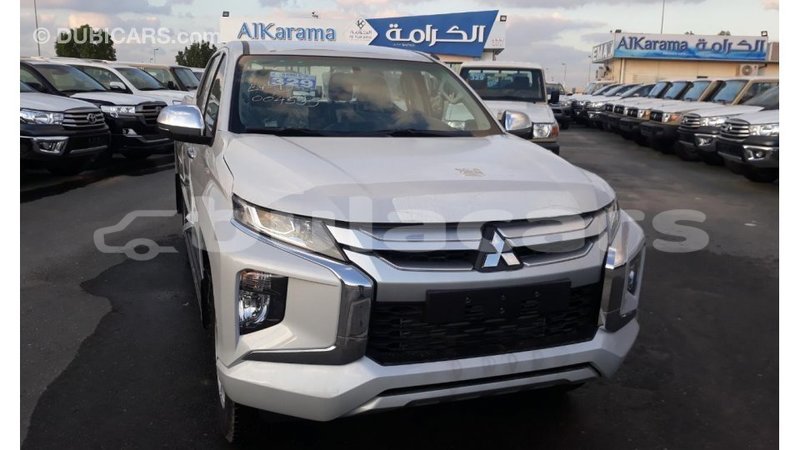 Big with watermark mitsubishi l200 central import dubai 6384