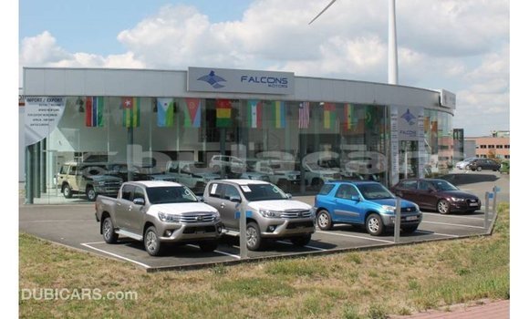 Acheter Import Voiture Toyota Prado Noir à Import - Dubai, Central Acheter Import Voiture Toyota Prado Noir à Import - Dubai, Central