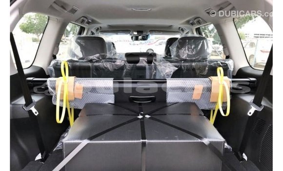 Acheter Import Voiture Toyota Prado Noir à Import - Dubai, Central Acheter Import Voiture Toyota Prado Noir à Import - Dubai, Central