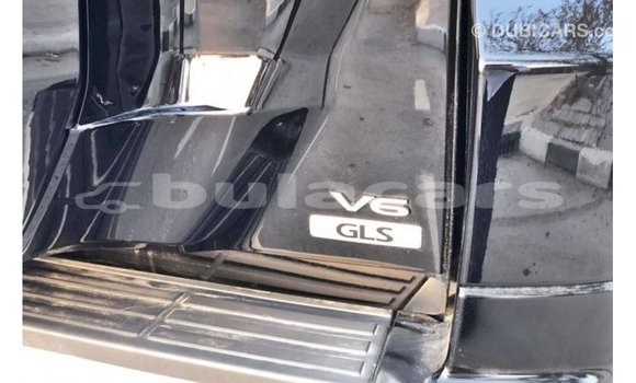 Acheter Import Voiture Mitsubishi Pajero Noir à Import - Dubai, Central Acheter Import Voiture Mitsubishi Pajero Noir à Import - Dubai, Central