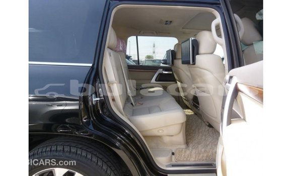 Buy Import Toyota Land Cruiser Black Car in Import - Dubai in Central Buy Import Toyota Land Cruiser Black Car in Import - Dubai in Central
