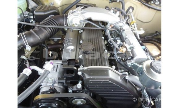 Buy Import Toyota Land Cruiser Beige Car in Import - Dubai in Central Buy Import Toyota Land Cruiser Beige Car in Import - Dubai in Central