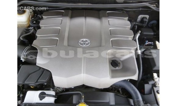 Buy Import Toyota Land Cruiser Black Car in Import - Dubai in Central Buy Import Toyota Land Cruiser Black Car in Import - Dubai in Central