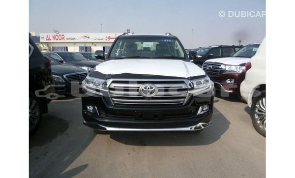 Buy Import Toyota Land Cruiser Black Car in Import - Dubai in Central Buy Import Toyota Land Cruiser Black Car in Import - Dubai in Central