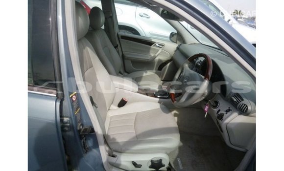 Buy Import Mercedes-Benz 190 Blue Car in Import - Dubai in Central Buy Import Mercedes-Benz 190 Blue Car in Import - Dubai in Central