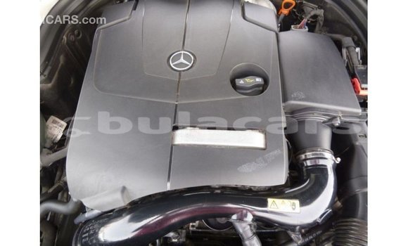 Buy Import Mercedes-Benz 190 Black Car in Import - Dubai in Central Buy Import Mercedes-Benz 190 Black Car in Import - Dubai in Central