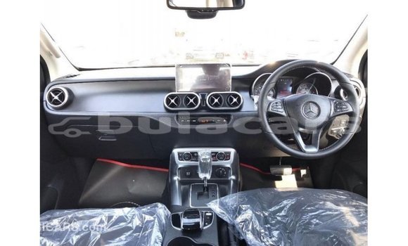 Buy Import Mercedes-Benz 250 Black Car in Import - Dubai in Central Buy Import Mercedes-Benz 250 Black Car in Import - Dubai in Central