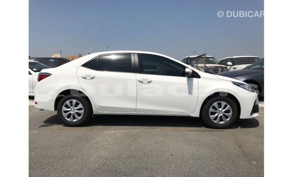Buy Import Toyota Corolla White Car in Import - Dubai in Central Buy Import Toyota Corolla White Car in Import - Dubai in Central