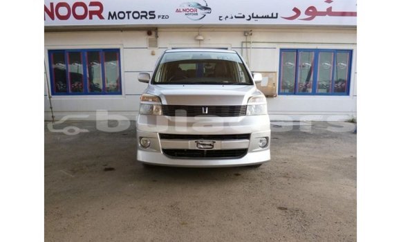 Buy Import Toyota Voxy Grey Car in Import - Dubai in Central Buy Import Toyota Voxy Grey Car in Import - Dubai in Central