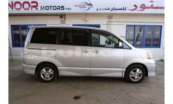 Buy Import Toyota Voxy Grey Car in Import - Dubai in Central Buy Import Toyota Voxy Grey Car in Import - Dubai in Central