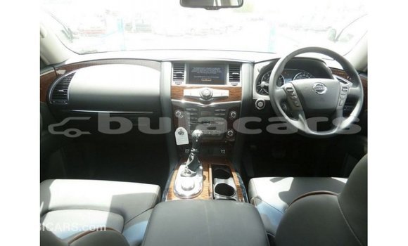 Buy Import Nissan Patrol White Car in Import - Dubai in Central Buy Import Nissan Patrol White Car in Import - Dubai in Central