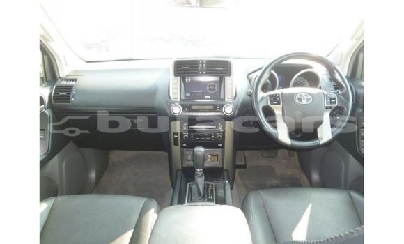 Buy Import Toyota Prado White Car in Import - Dubai in Central Buy Import Toyota Prado White Car in Import - Dubai in Central