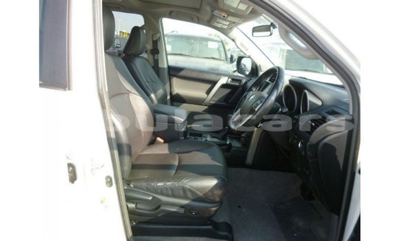 Buy Import Toyota Prado White Car in Import - Dubai in Central Buy Import Toyota Prado White Car in Import - Dubai in Central