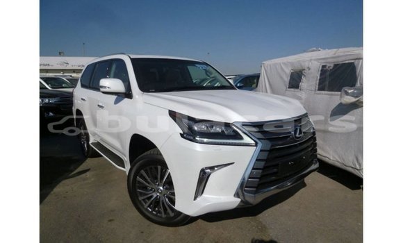 Buy Import Lexus LX White Car in Import - Dubai in Central Buy Import Lexus LX White Car in Import - Dubai in Central