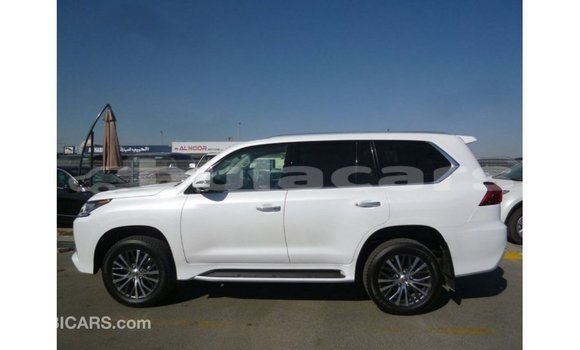 Buy Import Lexus LX White Car in Import - Dubai in Central Buy Import Lexus LX White Car in Import - Dubai in Central