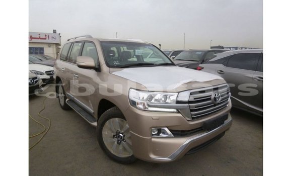 Buy Import Toyota Land Cruiser Other Car in Import - Dubai in Central Buy Import Toyota Land Cruiser Other Car in Import - Dubai in Central