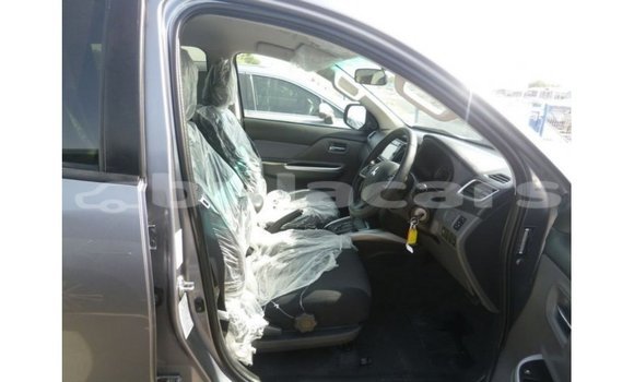 Buy Import Mitsubishi i Grey Car in Import - Dubai in Central Buy Import Mitsubishi i Grey Car in Import - Dubai in Central