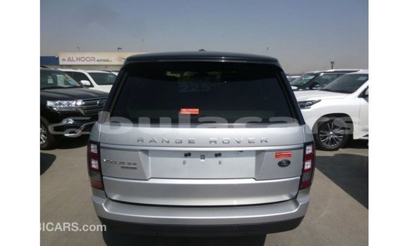 Acheter Import Voiture Land Rover Range Rover Gris à Import - Dubai, Central Acheter Import Voiture Land Rover Range Rover Gris à Import - Dubai, Central