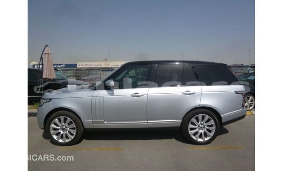 Acheter Import Voiture Land Rover Range Rover Gris à Import - Dubai, Central Acheter Import Voiture Land Rover Range Rover Gris à Import - Dubai, Central
