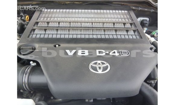 Buy Import Toyota Land Cruiser Black Car in Import - Dubai in Central Buy Import Toyota Land Cruiser Black Car in Import - Dubai in Central