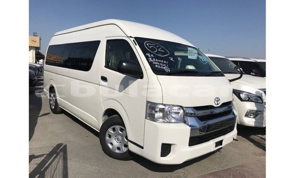 Buy Import Toyota Hiace White Car in Import - Dubai in Central Buy Import Toyota Hiace White Car in Import - Dubai in Central