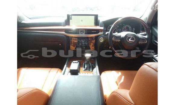 Buy Import Lexus LX White Car in Import - Dubai in Central Buy Import Lexus LX White Car in Import - Dubai in Central