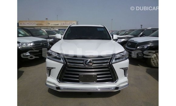 Buy Import Lexus LX White Car in Import - Dubai in Central Buy Import Lexus LX White Car in Import - Dubai in Central