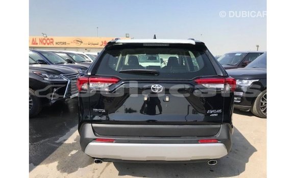Buy Import Toyota 4Runner Black Car in Import - Dubai in Central Buy Import Toyota 4Runner Black Car in Import - Dubai in Central