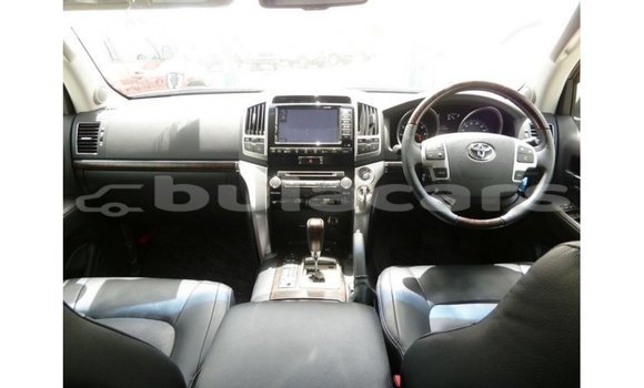 Buy Import Toyota Land Cruiser Black Car in Import - Dubai in Central Buy Import Toyota Land Cruiser Black Car in Import - Dubai in Central
