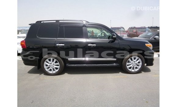 Buy Import Toyota Land Cruiser Black Car in Import - Dubai in Central Buy Import Toyota Land Cruiser Black Car in Import - Dubai in Central