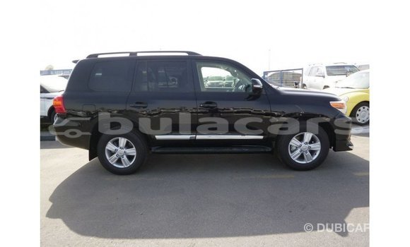 Buy Import Toyota Land Cruiser Black Car in Import - Dubai in Central Buy Import Toyota Land Cruiser Black Car in Import - Dubai in Central