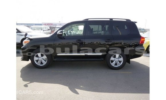 Buy Import Toyota Land Cruiser Black Car in Import - Dubai in Central Buy Import Toyota Land Cruiser Black Car in Import - Dubai in Central