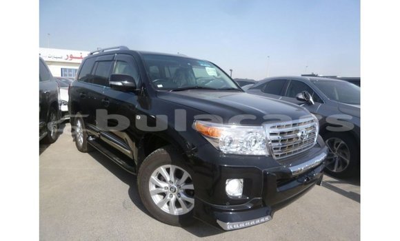 Acheter Import Voiture Toyota Land Cruiser Noir à Import - Dubai, Central Acheter Import Voiture Toyota Land Cruiser Noir à Import - Dubai, Central
