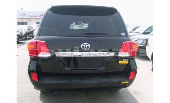 Buy Import Toyota Land Cruiser Black Car in Import - Dubai in Central Buy Import Toyota Land Cruiser Black Car in Import - Dubai in Central