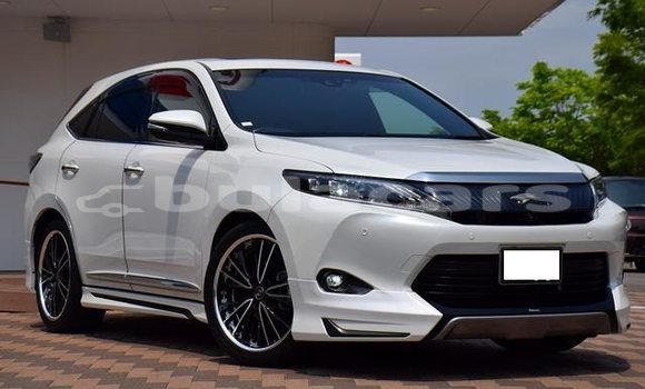 Buy Used Toyota Harrier Other Car in Lautoka in Western Buy Used Toyota Harrier Other Car in Lautoka in Western