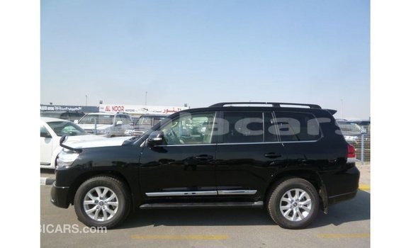 Buy Import Toyota Land Cruiser Black Car in Import - Dubai in Central Buy Import Toyota Land Cruiser Black Car in Import - Dubai in Central