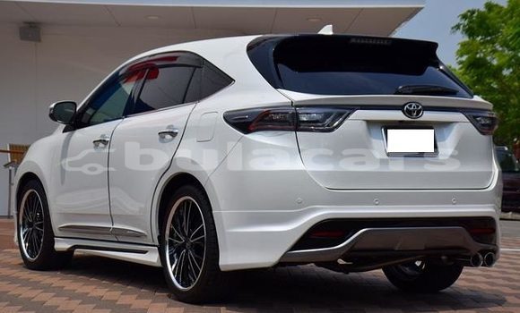 Buy Used Toyota Harrier Other Car in Lautoka in Western Buy Used Toyota Harrier Other Car in Lautoka in Western