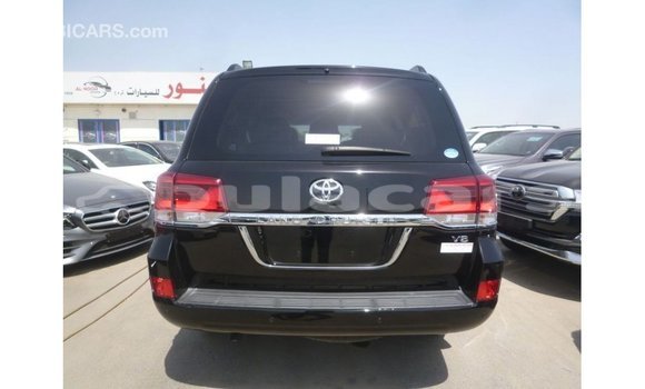 Buy Import Toyota Land Cruiser Black Car in Import - Dubai in Central Buy Import Toyota Land Cruiser Black Car in Import - Dubai in Central
