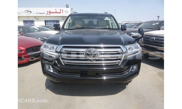 Buy Import Toyota Land Cruiser Black Car in Import - Dubai in Central Buy Import Toyota Land Cruiser Black Car in Import - Dubai in Central
