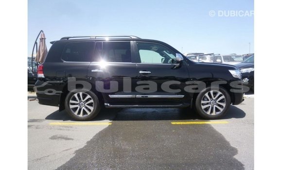 Buy Import Toyota Land Cruiser Black Car in Import - Dubai in Central Buy Import Toyota Land Cruiser Black Car in Import - Dubai in Central