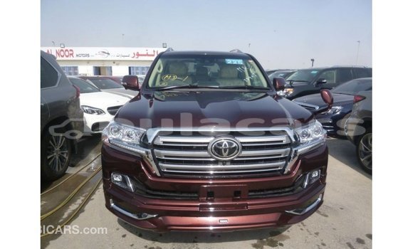 Buy Import Toyota Land Cruiser Other Car in Import - Dubai in Central Buy Import Toyota Land Cruiser Other Car in Import - Dubai in Central