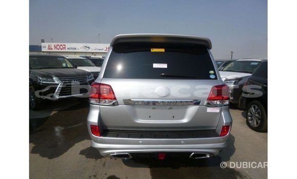 Buy Import Toyota Land Cruiser Grey Car in Import - Dubai in Central Buy Import Toyota Land Cruiser Grey Car in Import - Dubai in Central