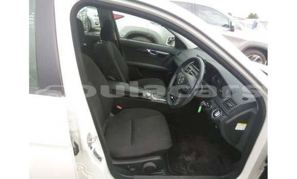 Buy Import Mercedes-Benz 200 White Car in Import - Dubai in Central Buy Import Mercedes-Benz 200 White Car in Import - Dubai in Central