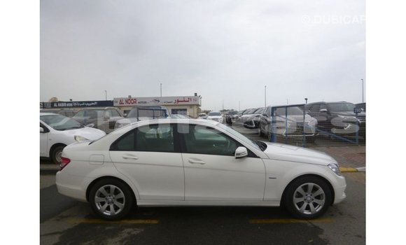 Buy Import Mercedes-Benz 200 White Car in Import - Dubai in Central Buy Import Mercedes-Benz 200 White Car in Import - Dubai in Central